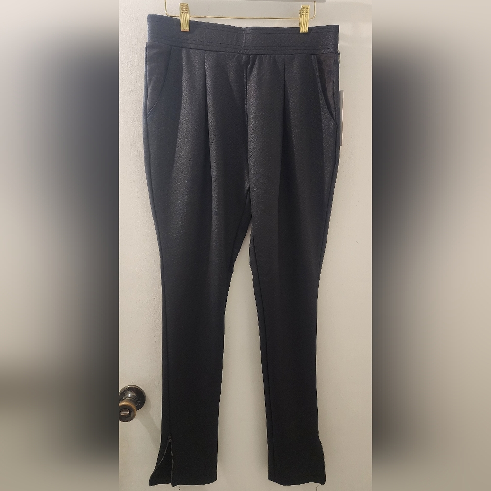 New Evleo Black Textured Pants, Size Large